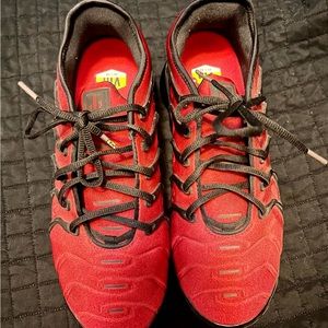 Nike air vapor max plus shoes